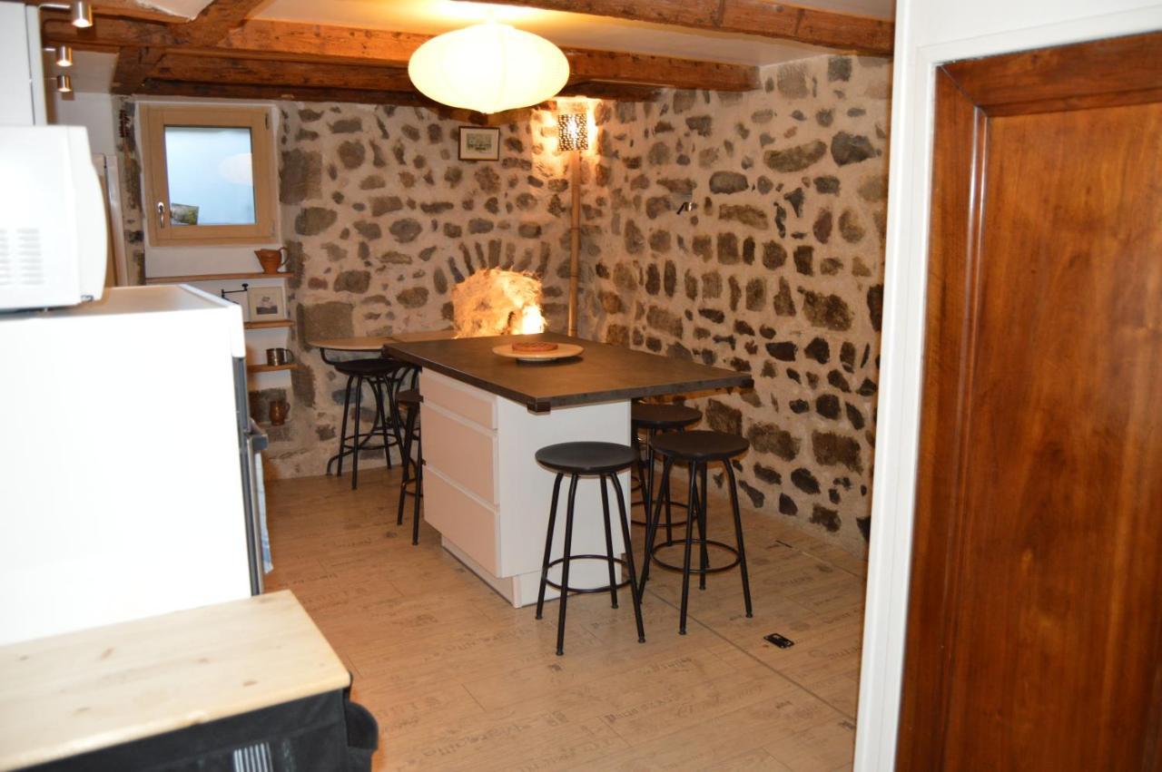 Le Gite Du Bessat Le Puy-en-Velay Bagian luar foto